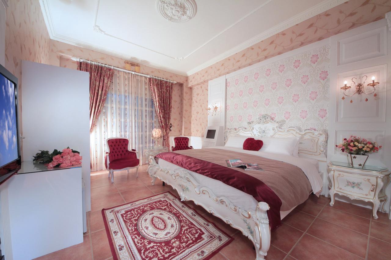 Luxembourg Hills Homestay Джиаоси Екстериор снимка